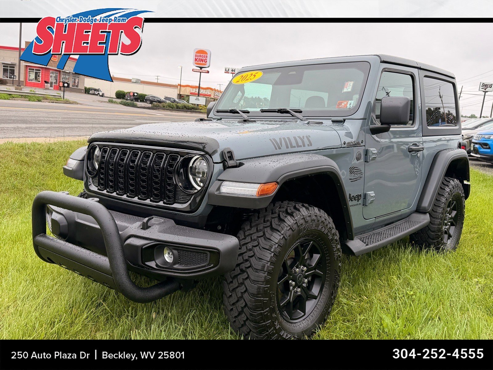 2025 Jeep Wrangler Willys's photo