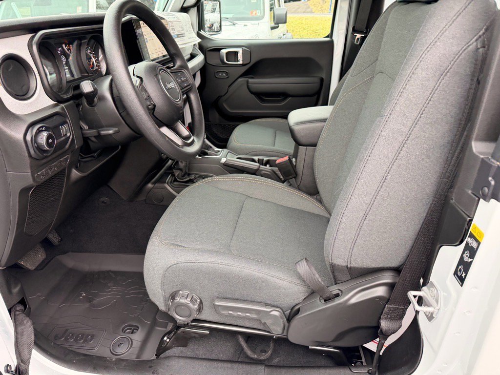2026 Jeep Wrangler 2-Door Sport - Photo 8