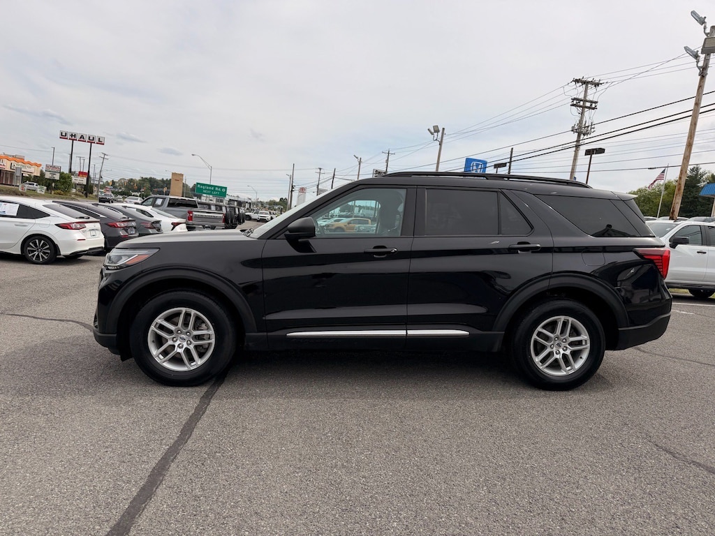Used 2025 Ford Explorer Active Active 4WD