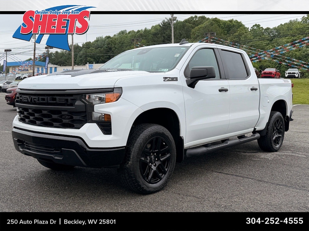 Used 2024 Chevrolet Silverado 1500 Custom Trail Boss 4WD Crew Cab 147 Custom Trail Boss