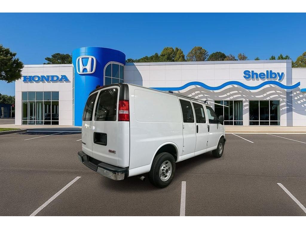 2024 GMC Savana Cargo Work Van - Photo 7