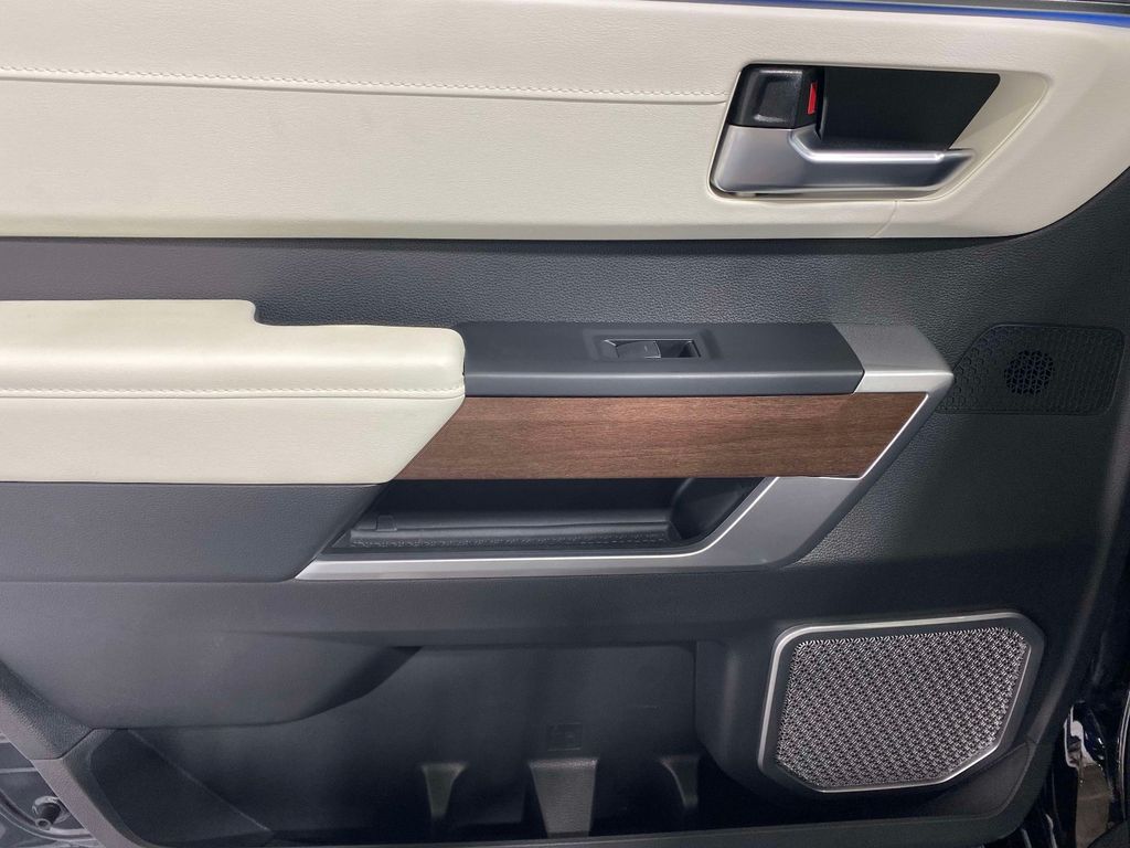 2024 Toyota Tundra Capstone - Photo 13