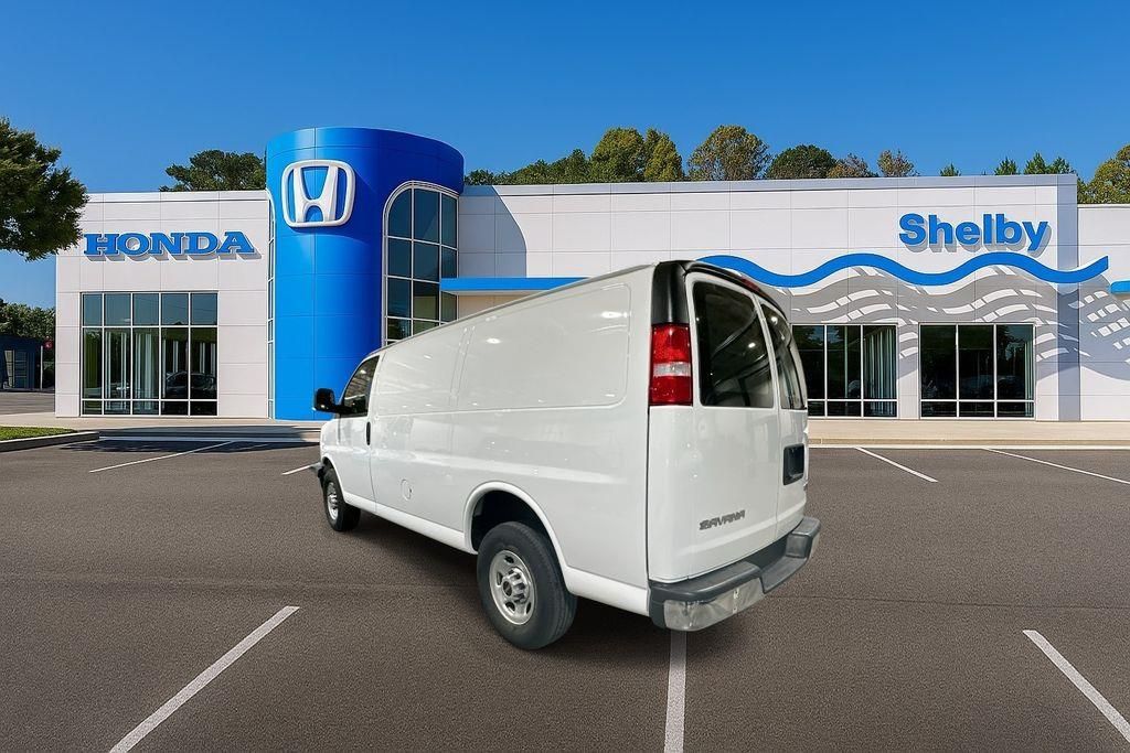 2024 GMC Savana Cargo Work Van - Photo 5