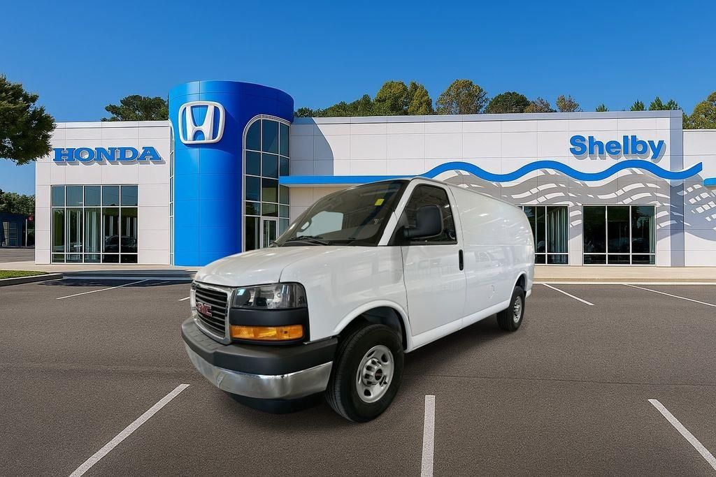 2024 GMC Savana 2500's photo