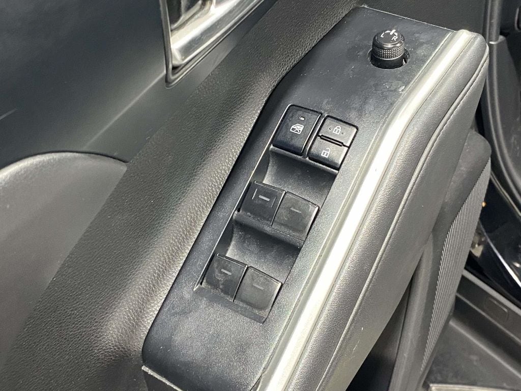 2022 Toyota Highlander XLE - Photo 20