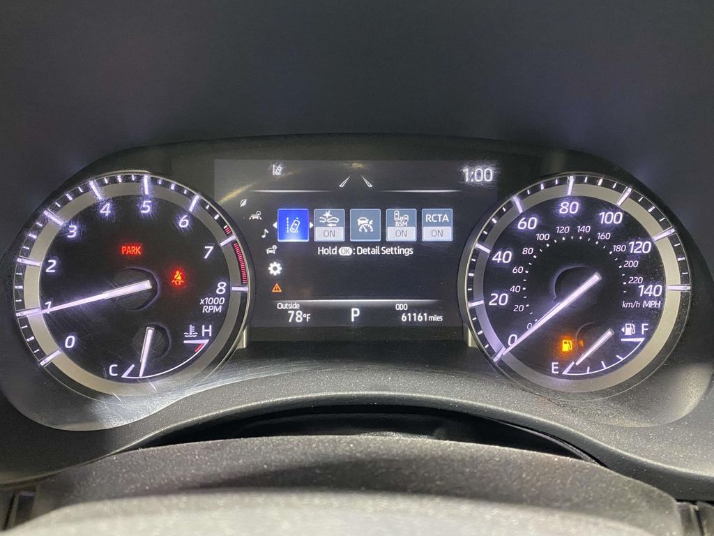2022 Toyota Highlander XLE - Photo 28