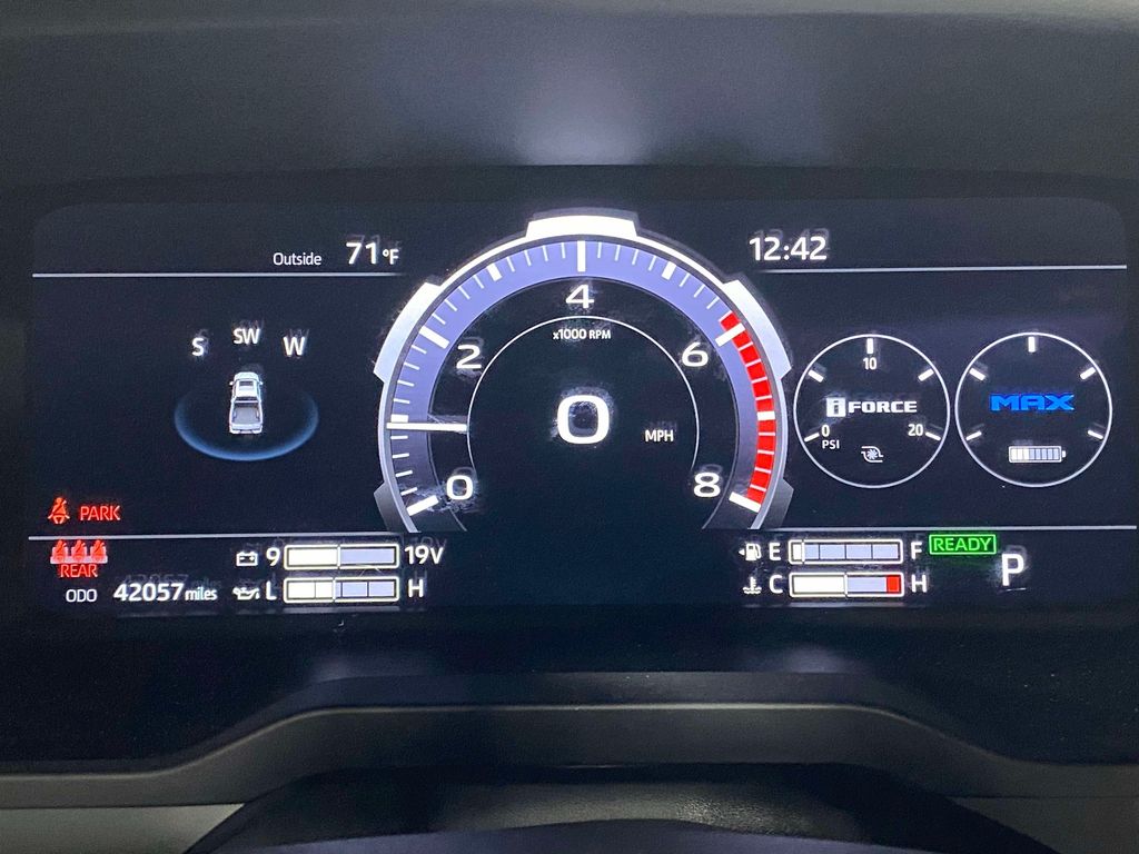 2024 Toyota Tundra Capstone - Photo 27
