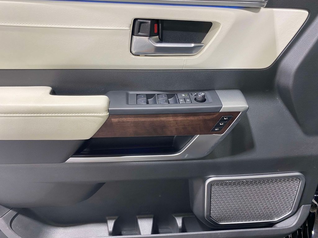 2024 Toyota Tundra Capstone - Photo 18