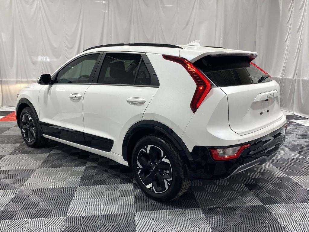 Used 2024 Kia Niro Wind with VIN KNDCR3L1XR5098138 for sale in Shelby, NC