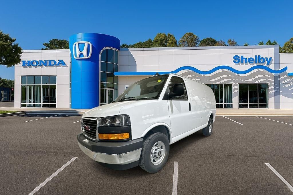2024 GMC Savana 2500's photo