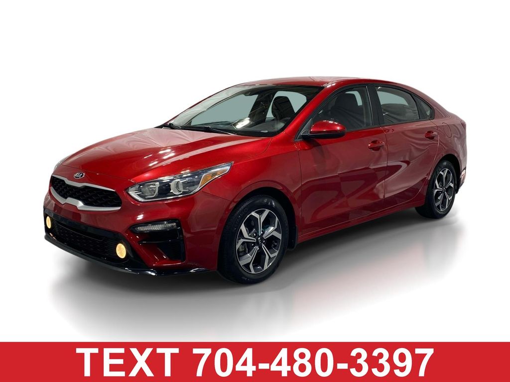2021 Kia Forte LXS AT's photo