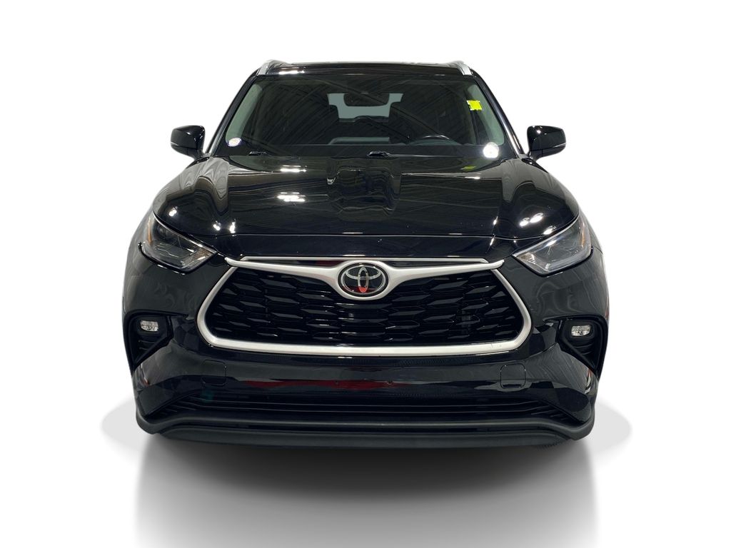 2022 Toyota Highlander XLE - Photo 6