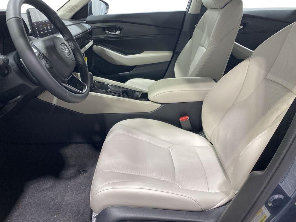 2026 Honda Accord Hybrid EX-L - Photo 12