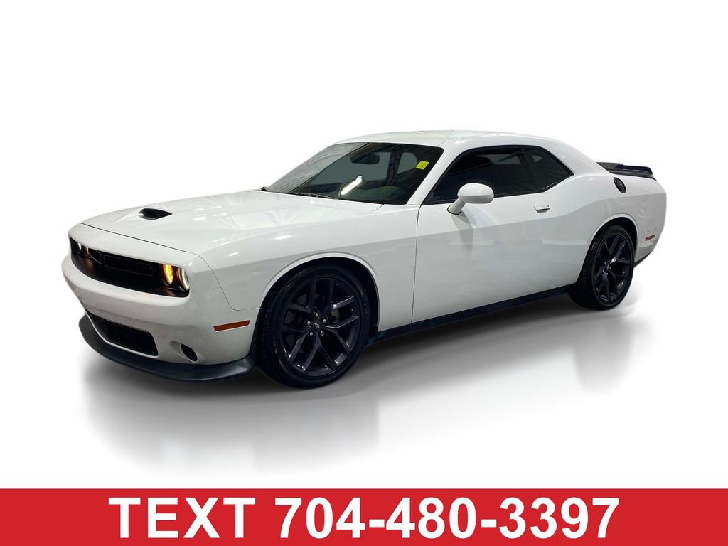 2023 Dodge Challenger GT Auto's photo