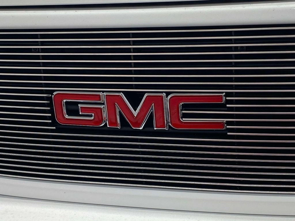 2024 GMC Savana Cargo Work Van - Photo 8