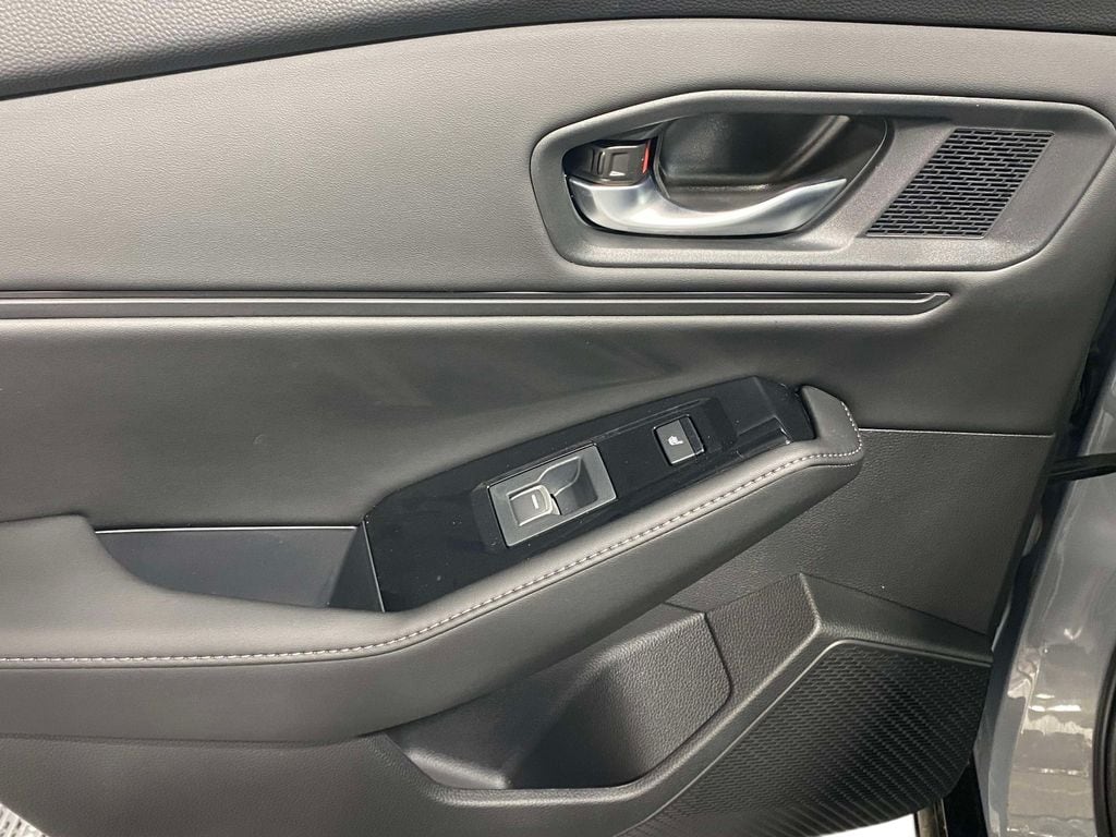 2026 Honda Accord Hybrid Touring - Photo 13