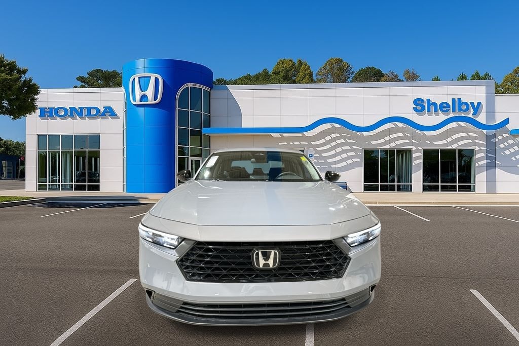 Used 2025 Honda Accord SE Sedan