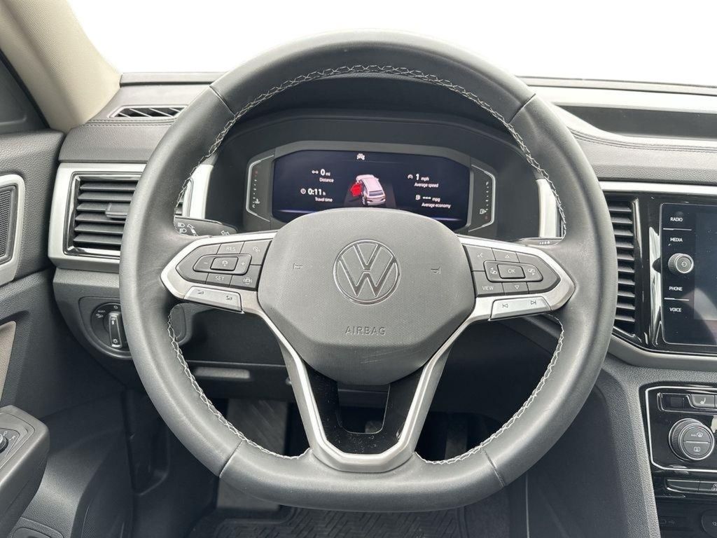 2023 Volkswagen Atlas SE w/Tech - Photo 10