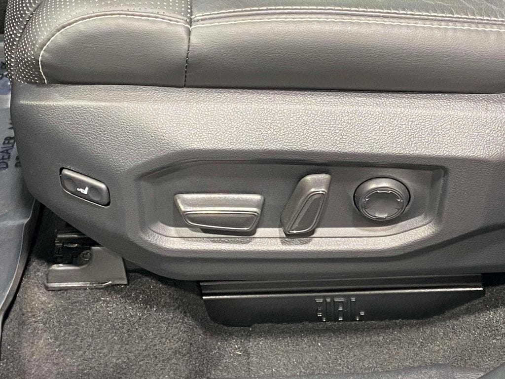 2024 Toyota Tundra Capstone - Photo 17