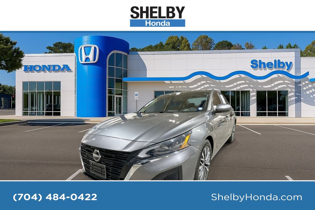 2023 Nissan Altima SV