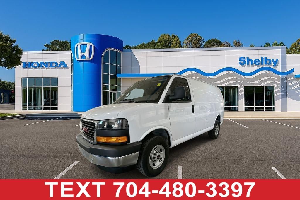 2024 GMC Savana 2500's photo