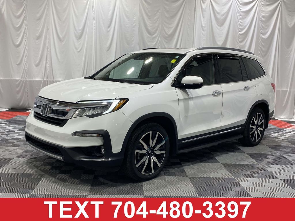 2022 Honda Pilot Touring-7 AWD's photo