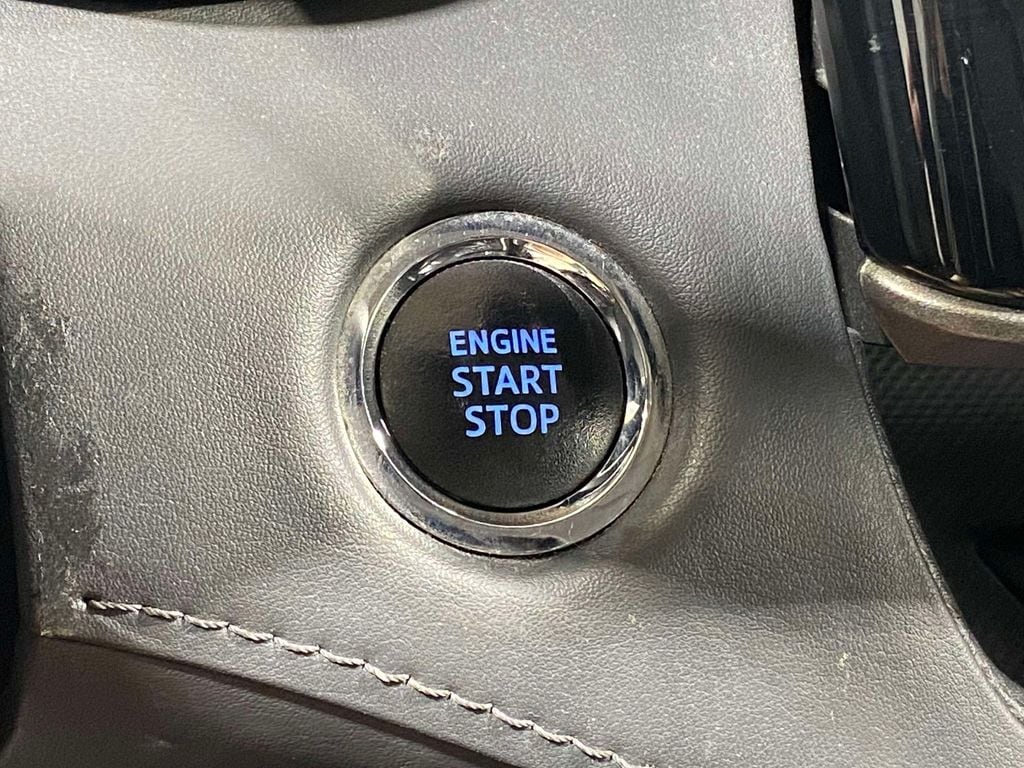 2022 Toyota Highlander XLE - Photo 27