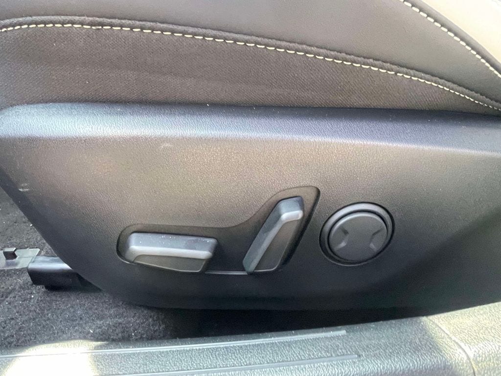 2025 Kia K4 GT-Line Turbo - Photo 14