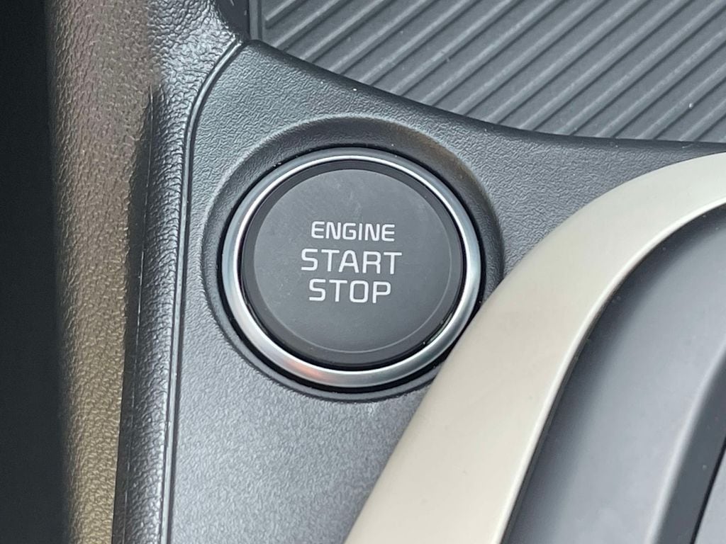 2025 Kia K4 GT-Line Turbo - Photo 29