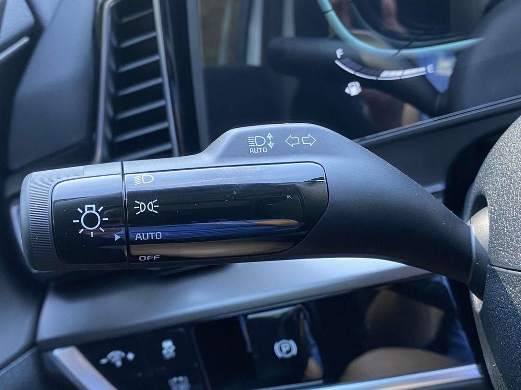 2025 Kia Sportage EX Hybrid - Photo 18