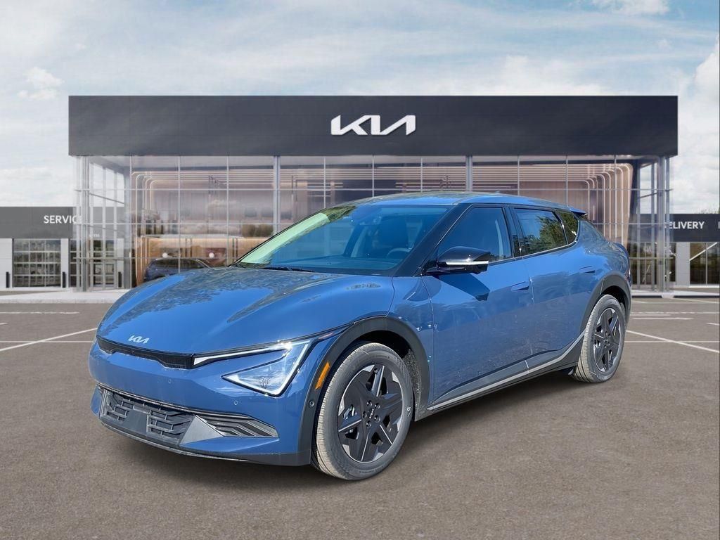2025 Kia EV6 Light L/R's photo