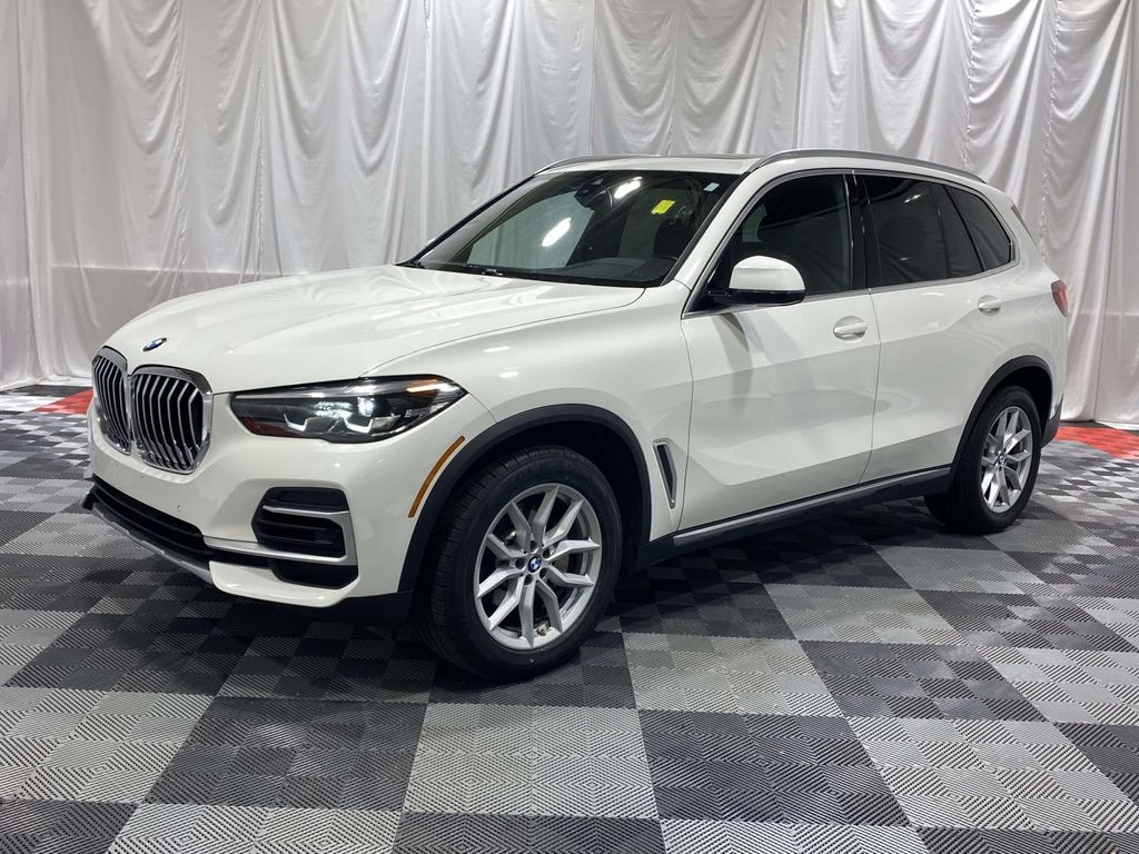 2022 BMW X5 xDrive40i's photo