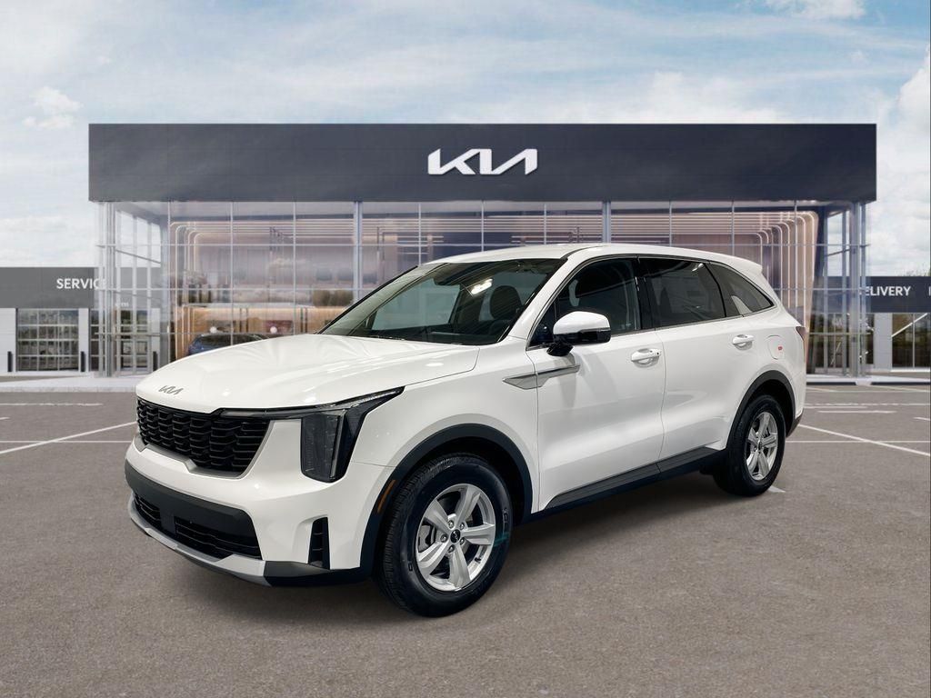 2026 Kia Sorento LX AT's photo