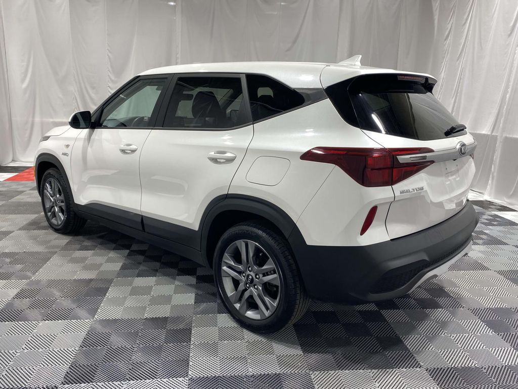Used 2021 Kia Seltos LX with VIN KNDEPCAA2M7176135 for sale in Shelby, NC