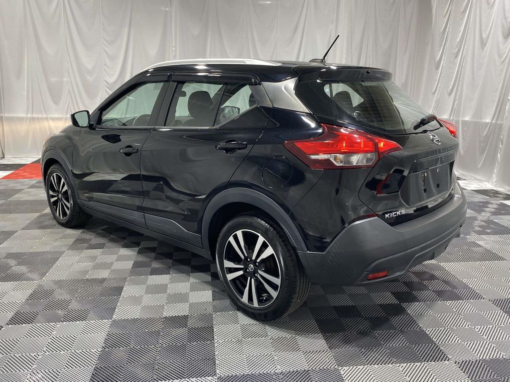 Used 2019 Nissan Kicks SV with VIN 3N1CP5CU6KL542068 for sale in Shelby, NC