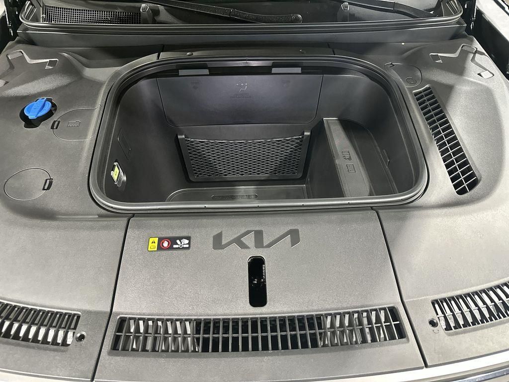 2026 Kia EV9 Light L/R - Photo 18