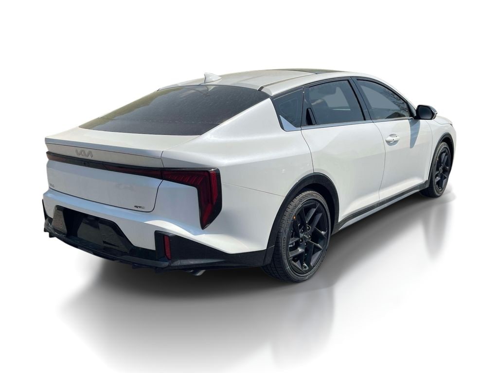 2025 Kia K4 GT-Line Turbo - Photo 6