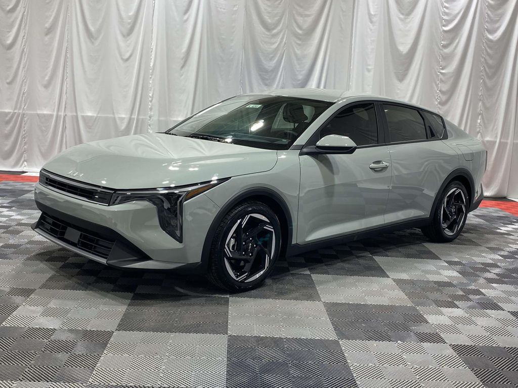 2026 Kia K4 EX