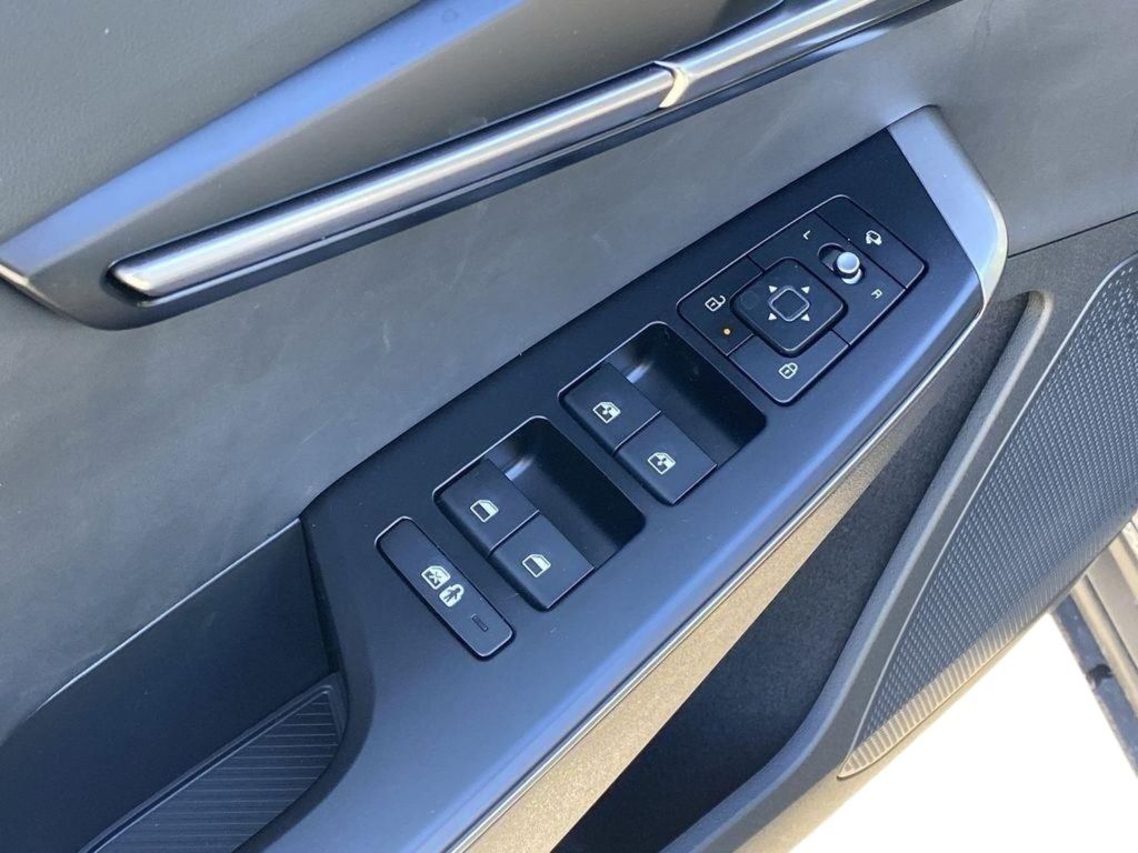 2025 Kia EV6 Light L/R - Photo 14