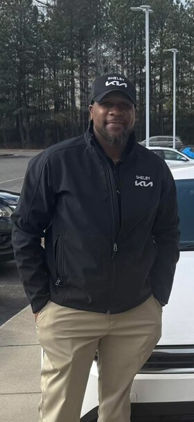 Staff member Michael Roberts from ID_049534