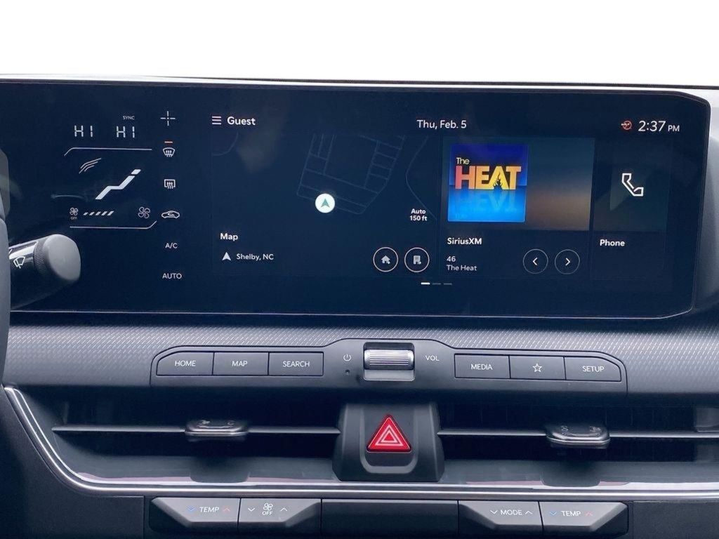 2025 Kia K4 GT-Line Turbo - Photo 11