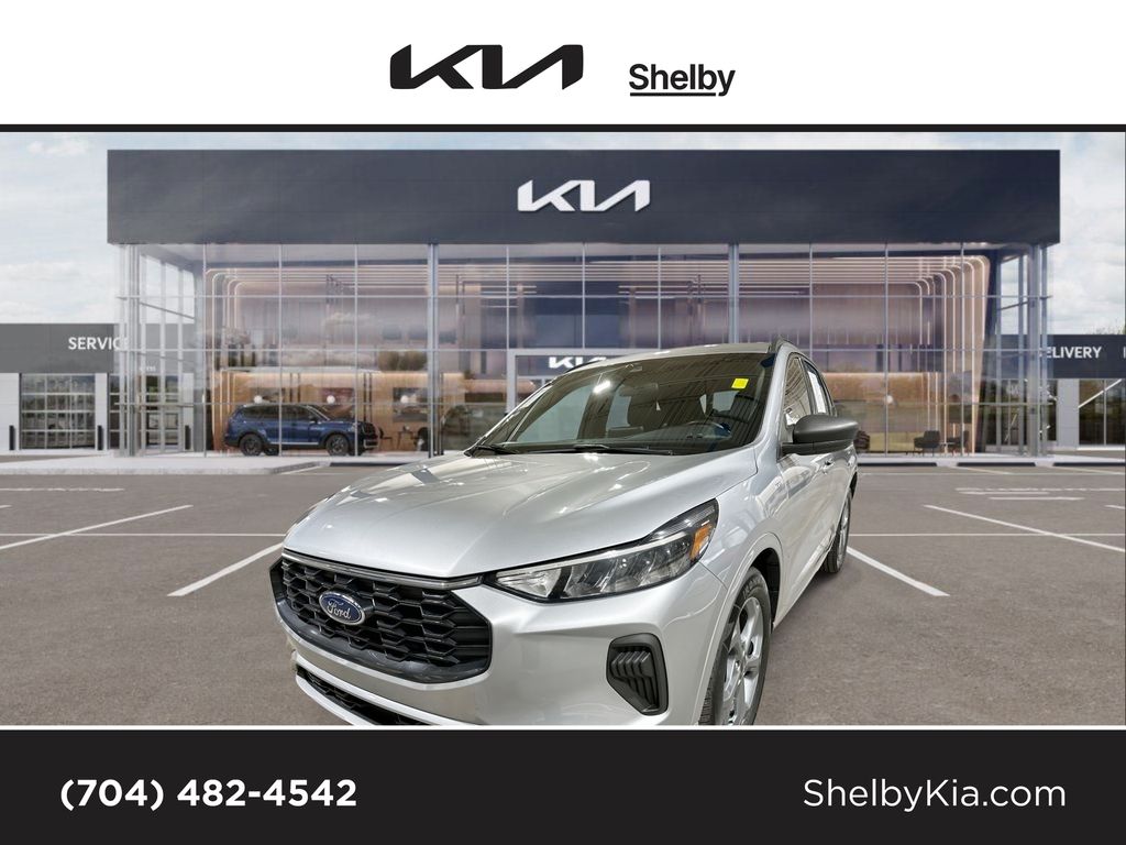 2023 Ford Escape ST-Line