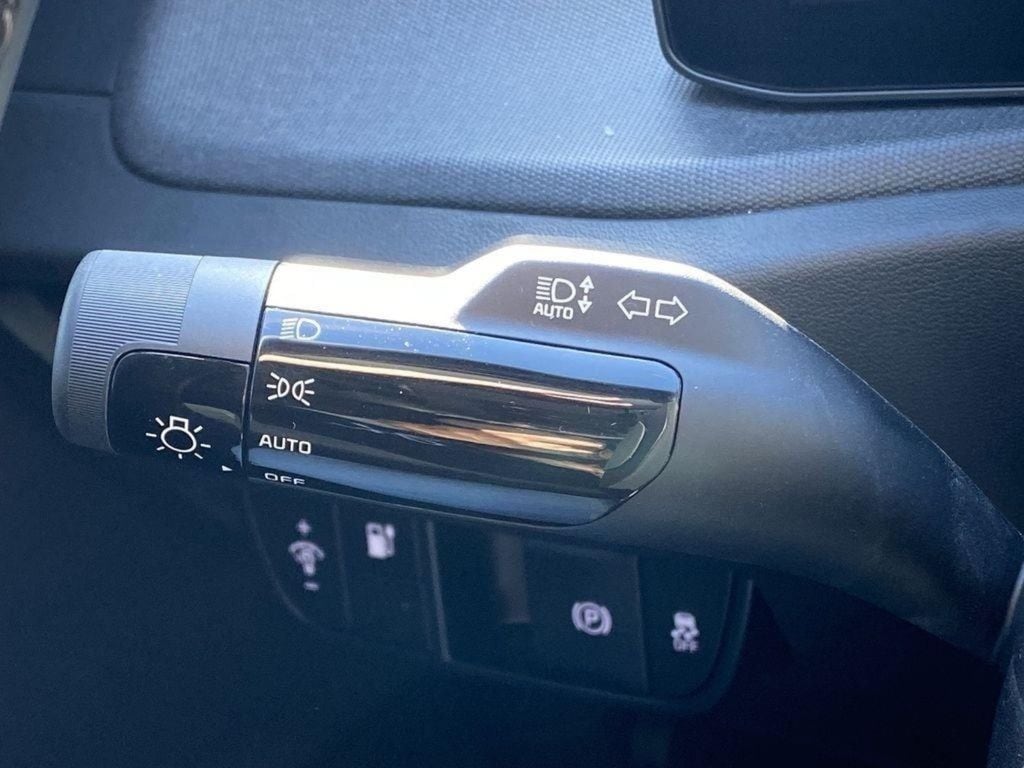 2025 Kia EV6 Light L/R - Photo 33