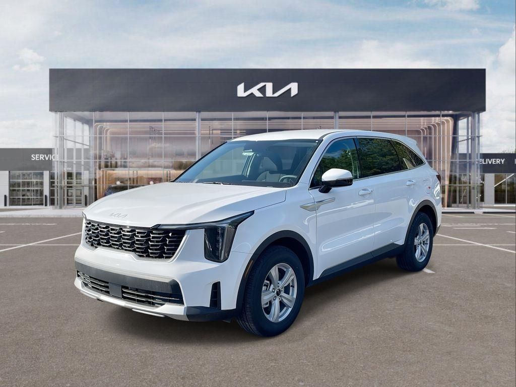 2026 Kia Sorento LX AT's photo