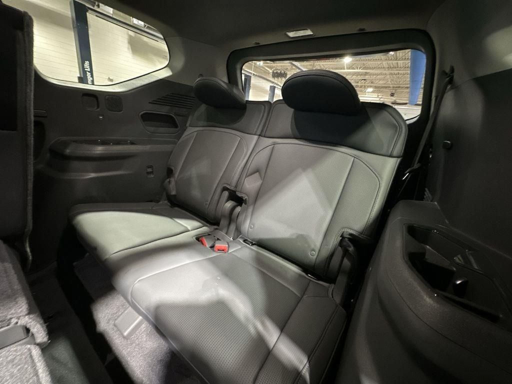 2026 Kia EV9 Light L/R - Photo 26