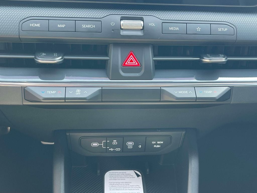 2025 Kia K4 GT-Line Turbo - Photo 27