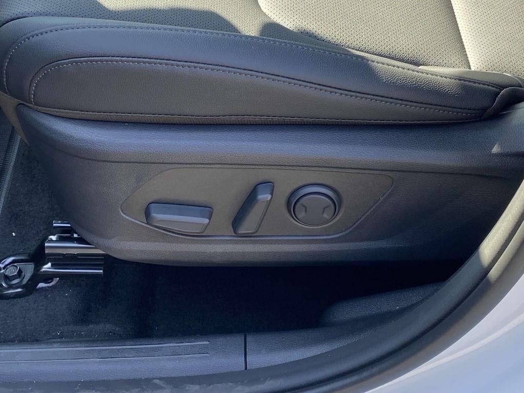 2025 Kia Sportage EX Hybrid - Photo 12