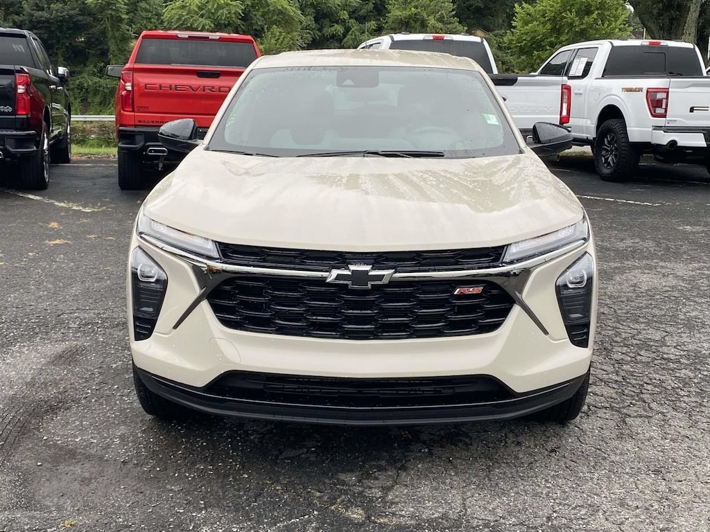 Used 2026 Chevrolet Trax 1RS SUV
