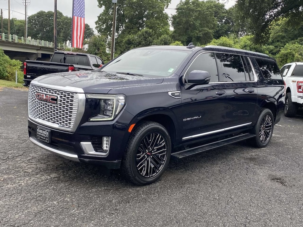 Used 2021 GMC Yukon XL Denali SUV