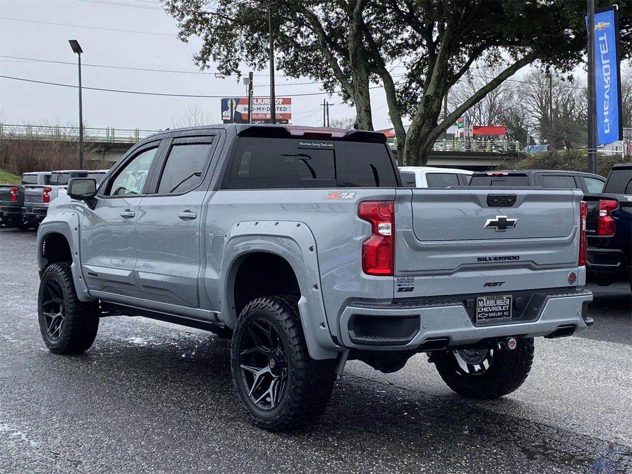 2025 Chevrolet Silverado 1500 RST photo 4